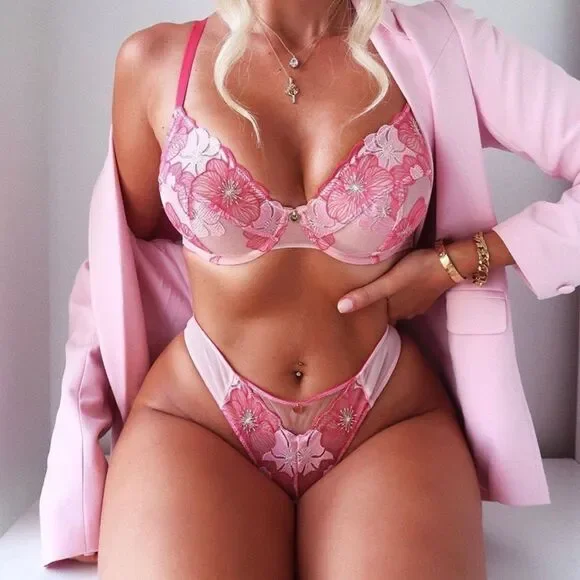 ❤️ NEW sexy transparent embroidery lingerie set - Picture 4 of 11